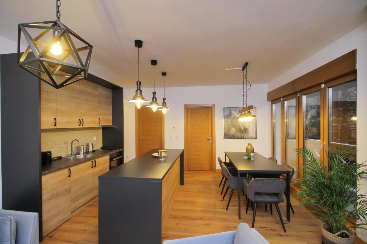 Apartman La Corona 兹拉蒂博尔 外观 照片