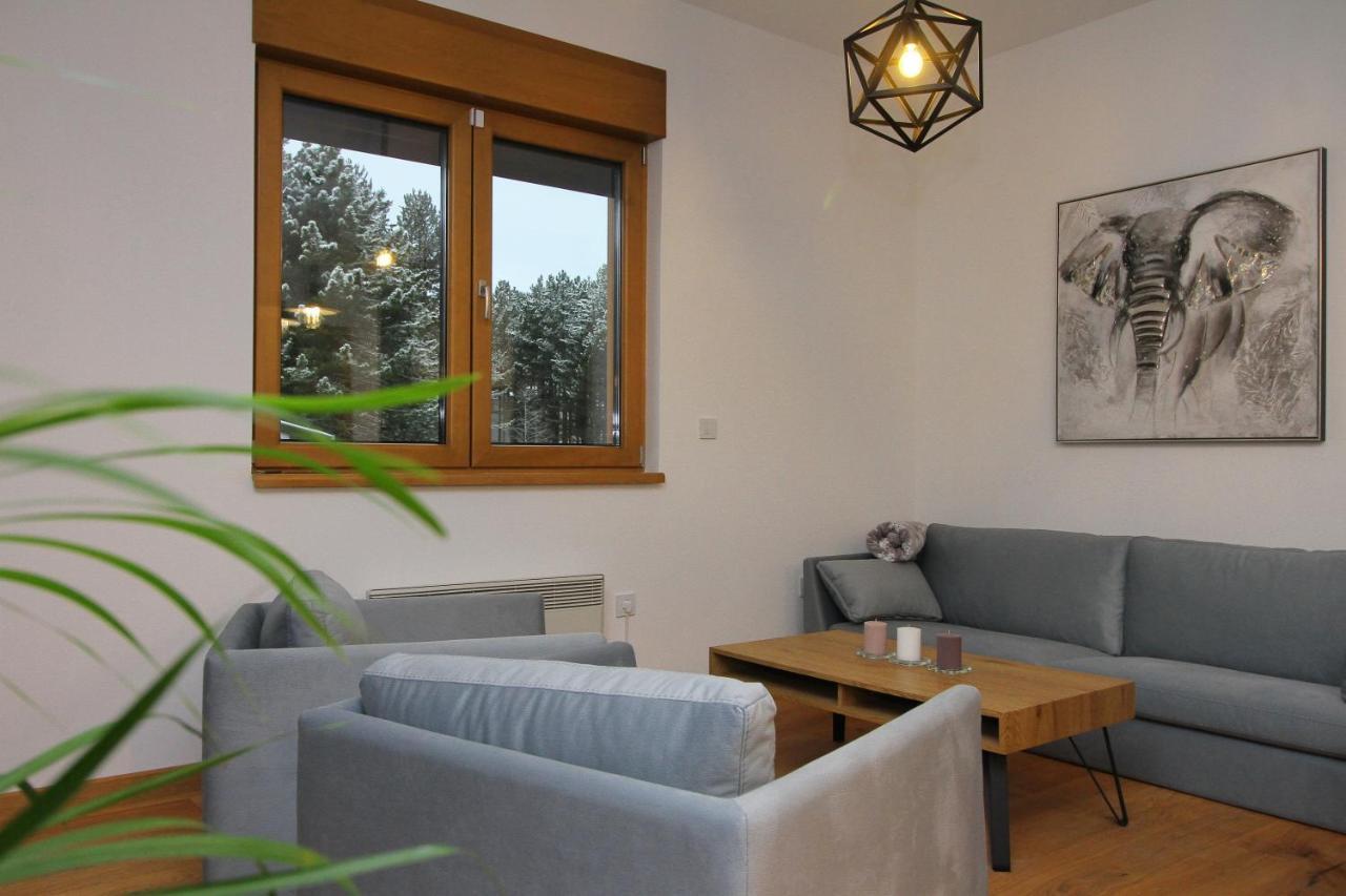 Apartman La Corona 兹拉蒂博尔 外观 照片