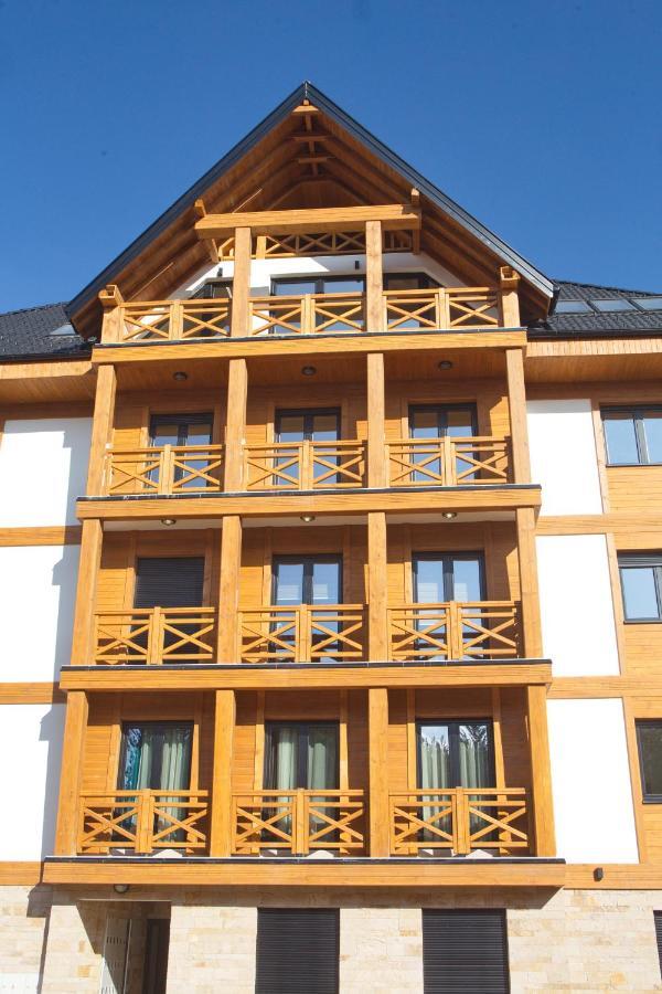Apartman La Corona 兹拉蒂博尔 外观 照片